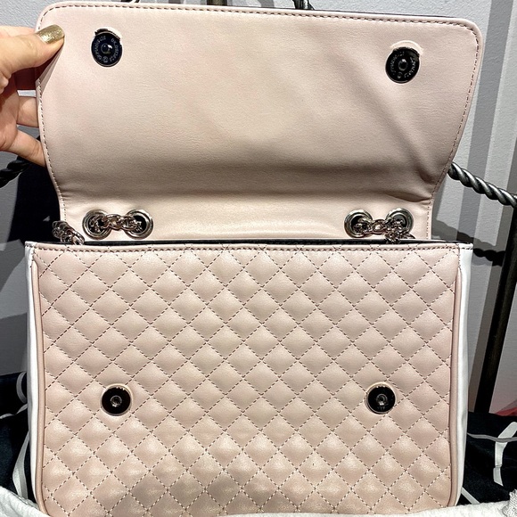 SOLD❗️- Guess Multi Colour Bag👜 - Picture 5 of 6